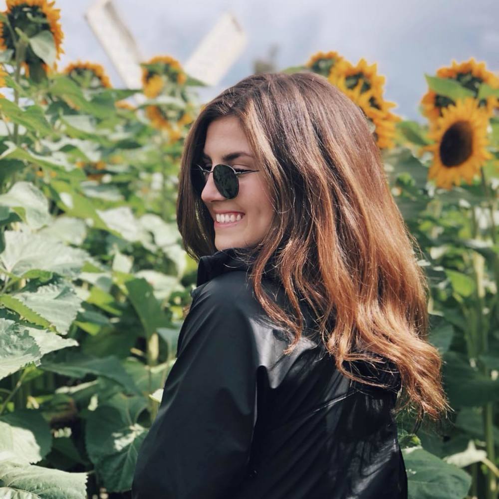 Meet your Posher, Bianca